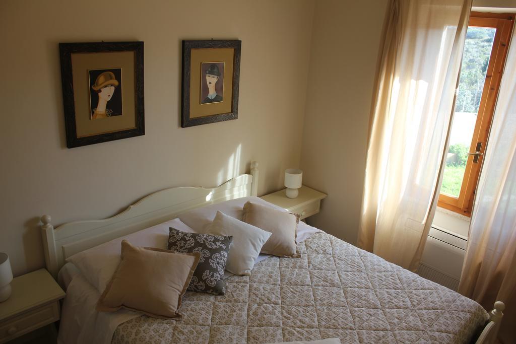 Amaremare B&B Stintino Pokój zdjęcie